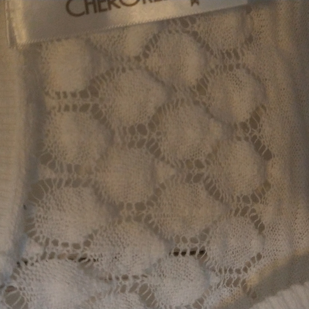 White sweater - Picture 2 of 3